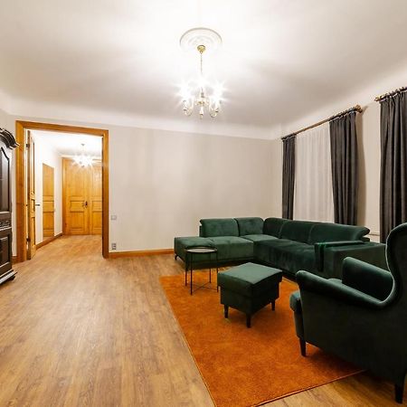 Apartamento Gourmet Storie'S Ap 68Sqm Renovated Free Parking Riga Exterior foto