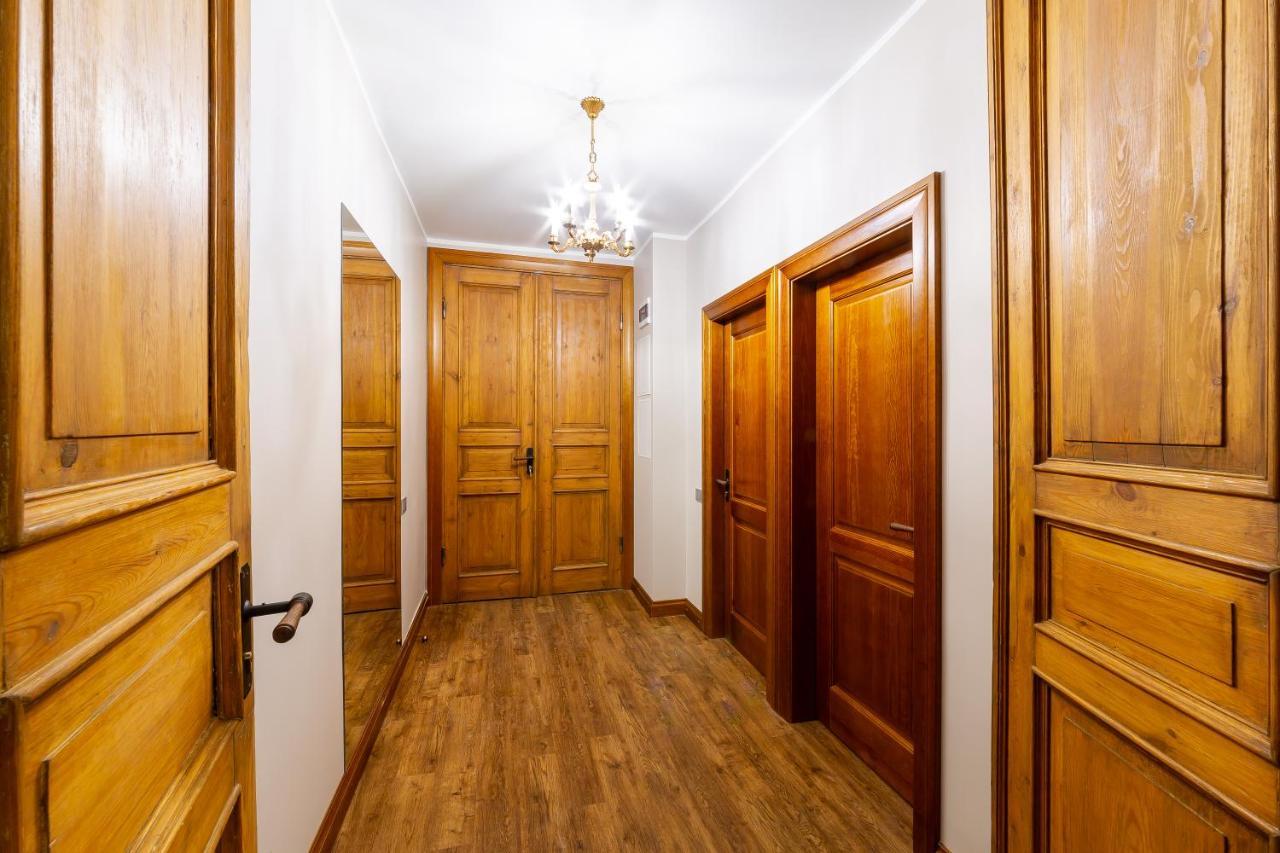 Apartamento Gourmet Storie'S Ap 68Sqm Renovated Free Parking Riga Exterior foto